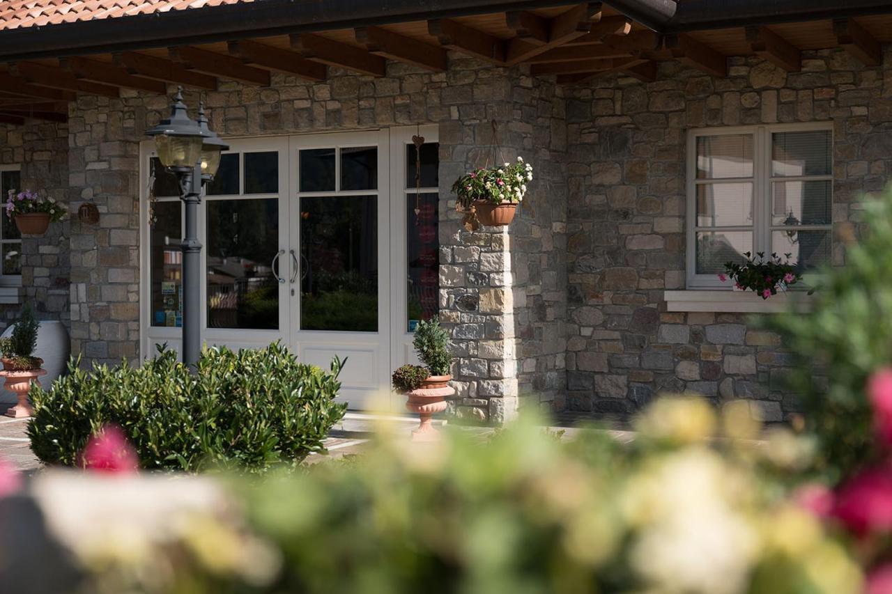 T'Ami Hotel Resort Spa Selvino Εξωτερικό φωτογραφία